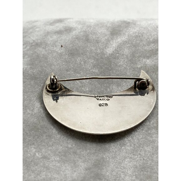 Taxco Sterling 925 Silver Crescent Moon Brooch with Cutouts - Picture 6 of 6